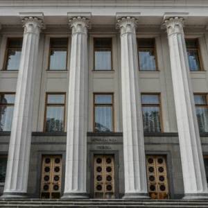 Обязанности Разумкова на заседаниях Рады будут выполнять его заместители