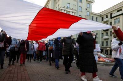 Участников протестов в Беларуси затаскают по судам: открыто более 900 уголовных дел