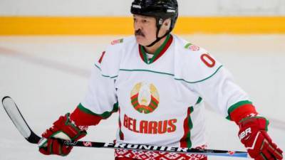 Международная федерация хоккея не собирается отбирать ЧМ-2021 у Лукашенко