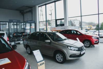АВТОВАЗ вновь может поднять цены на автомобили LADA