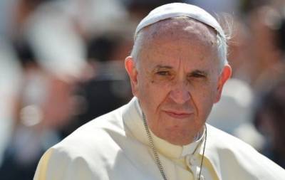 Папа Римский просит молиться за покорность искусственного интеллекта и роботов людям