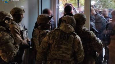 Выборы мэра Одессы: СБУ нашла в офисе Голубова поддельные бюллетени с отметками за Скорика, - СМИ. ФОТО
