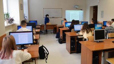 В Госдуме заявили о необходимости увеличить студенческие стипендии