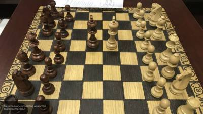 Разозлившийся шахматист напал с ножом на женщину, которой проиграл