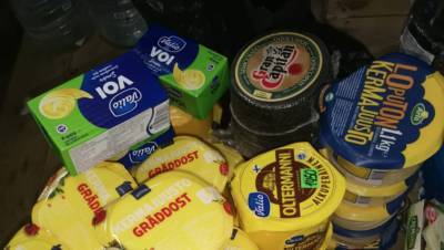 На Полюстровском рынке изъяли 400 кг санкционных сыров и колбас