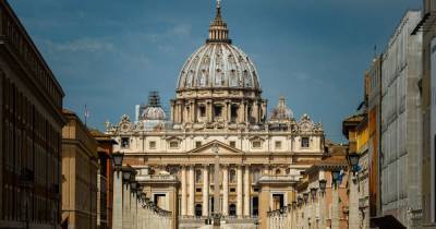 Ватикан предложил проверяться бездомным на COVID-19 бесплатно