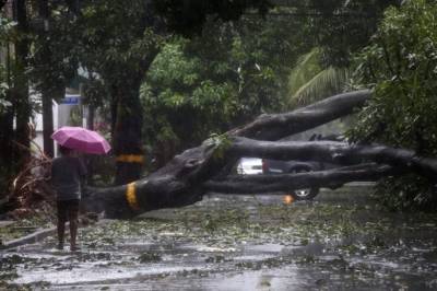 На Филиппины обрушился мощный тайфун Vamco: десятки тысяч домов затоплены, есть жертвы