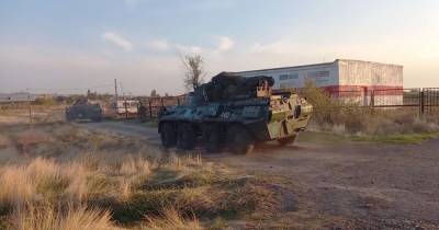 Российские миротворцы вошли в столицу Нагорного Карабаха Степанакерт
