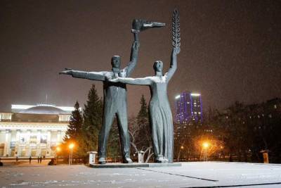 Синоптики определили, сколько снега выпадет в пятницу в Новосибирске