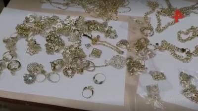 Две женщины в Шереметьево пытались провезти 13,5 кг золота