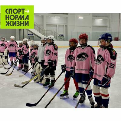 В Астрахани впервые проходят соревнования по хоккею