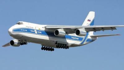 Ан-124 выкатился за пределы ВПП в аэропорту Новосибирска