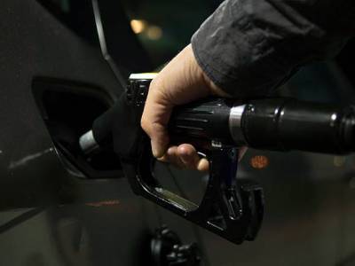 Рост цен на бензин зафиксирован в 20 российских регионах