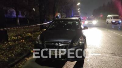 В Киеве пассажир такси открыл огонь, когда его задерживали после проверки документов