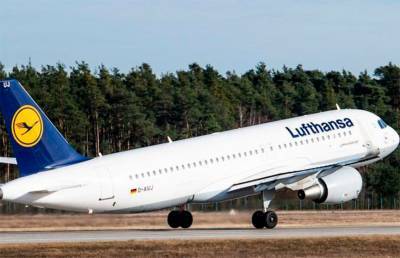 Авиакомпания Lufthansa начала тестировать пассажиров на коронавирус