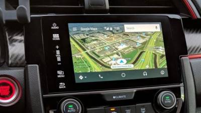 Начал работу российский навигатор на платформе Android Auto