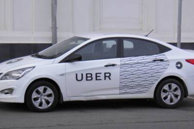 В МВД предложили ограничить время работы таксистов после жесткого ДТП с Uber в Киеве: видео аварии