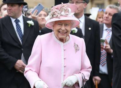 Стало известно, как королева Елизавета II планирует отпраздновать 70-летие на троне