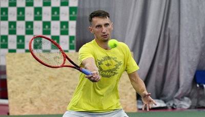 Стаховский снялся с четвертьфинала Челленджера в Братиславе