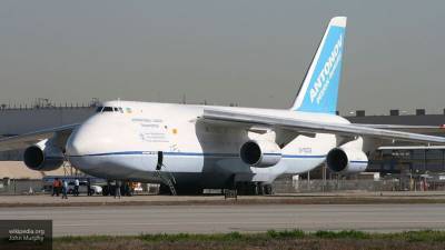 СК сообщил о незамедлительной реакции служб на аварийную посадку Ан-124