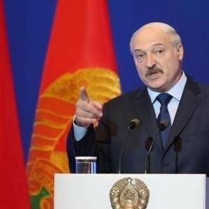 Лукашенко назвал COVID-19 «ширмой для передела мира»