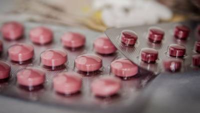 Эксперт Минздрава России высказался об опасности необоснованного применения антибиотиков при COVID-19