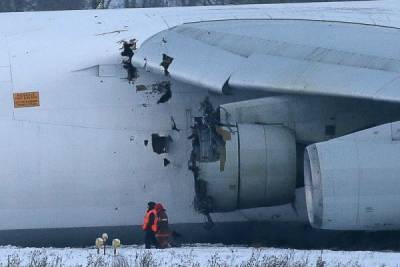 Экипаж аварийного Ан-124, севшего «на брюхо» в Новосибирске, не пострадал
