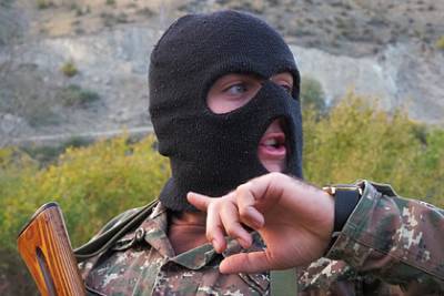 Карабахский командир отказался передать позиции Азербайджану