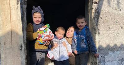В Запорожье неравнодушные люди за день собрали деньги на новый дом для многодетной семьи