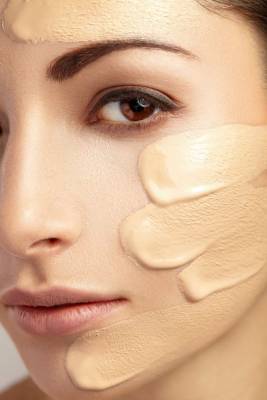 Важные правила нанесения макияжа, когда кожа шелушится