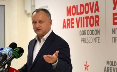 Выборы в Молдове: Додон призывает выйти на улицы в его защиту