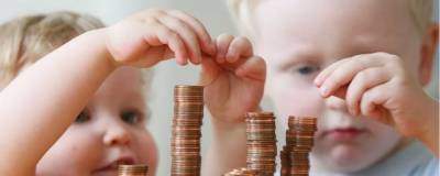 В Воронежской области направят дополнительные 913 млн рублей на выплаты на детей от 3 до 7 лет