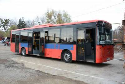 Во Львове из автобуса выпал пассажир и умер на месте
