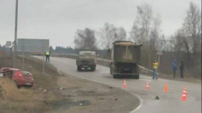 Два человека погибли в ДТП с грузовиком под Наро-Фоминском