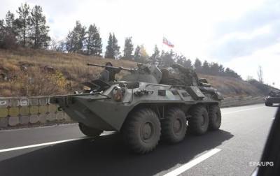 В Нагорный Карабах вошли военные РФ. Фоторепортаж