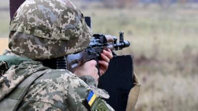 Россияне 4 раза обстреляли украинские позиции, под Марьинкой работал снайпер, - штаб ООС