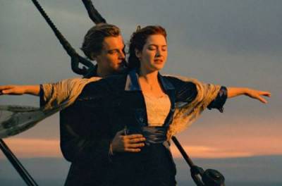 Жених и невеста хотели повторить сцену из "Титаника": их смерть была страшной