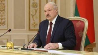 Лукашенко сообщил, что уйдет с поста президента не вдруг, а «когда надо»
