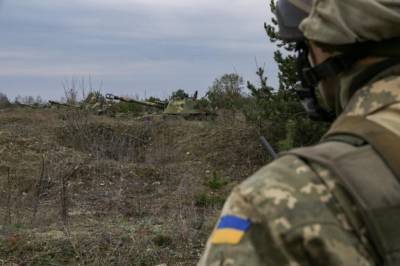 На Донбассе зафиксировали четыре обстрела НВФ, возле Марьинки работал снайпер