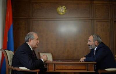 Экс-премьер Армении: Никол Пашинян и Армен Саркисян работают на Британию