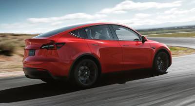 Илон Маск запускает 7-местный Tesla Model Y в серийное производство