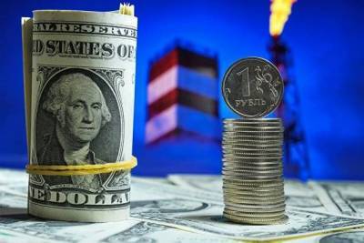 Экономист назвал валюты, которыми выгодно заменить доллар