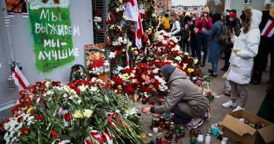 В Беларуси в неофициальный день траура по убитому Роману Бондаренко задержали более сотни человек