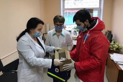 Смоленские волонтеры помогли детской больнице