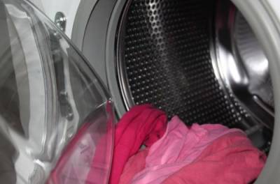Мало, кто знает, как правильно чистить стиральную машину
