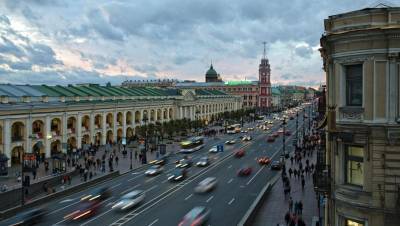 Уходящий антициклон оставит Петербург без солнца