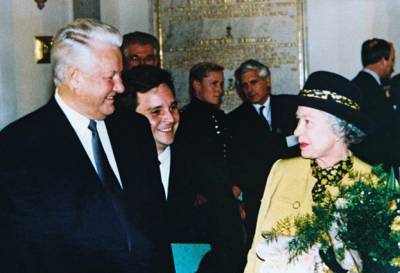 Поцелуй президента: чем Ельцин удивил Елизавету II