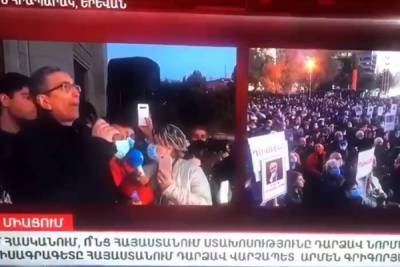 ​На митингах в Ереване агитируют за дружбу с Россией: "Не поддавайтесь на провокации соросовской м**зи"