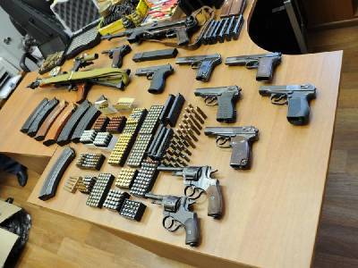 В Смоленской области ФСБ накрыла подпольных оружейников
