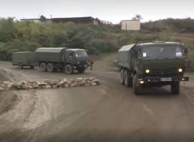 В Нагорный Карабах прибыла новая колонна российских миротворцев